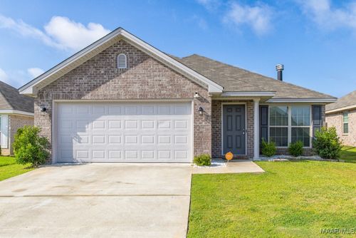 6642 Triston Way, Montgomery, AL, 36116-4328 | Card Image