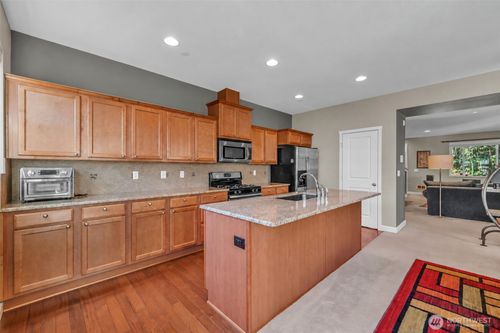 3-10625 Ross Rd, Bothell, WA, 98011-3096 | Card Image