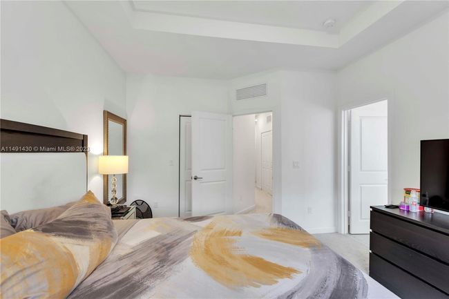 231 Sw 159 Th Ter, Townhouse with 3 bedrooms, 3 bathrooms and null parking in Pembroke Pines FL | Image 9