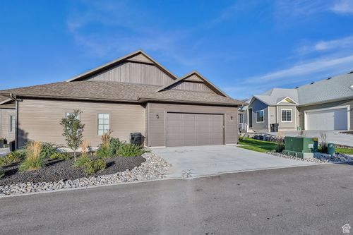 5816 N Glenpoint Dr, Stansbury Park, UT, 84074 | Card Image