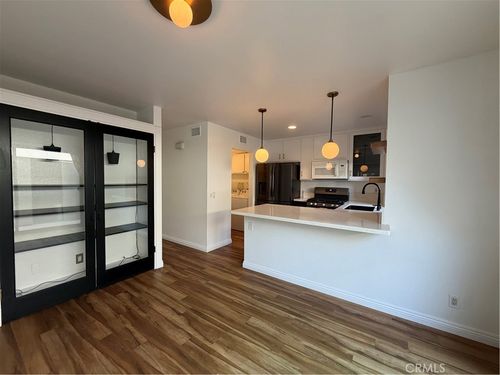 16 Sand Dollar Ct, Newport Beach, CA, 92663 | Card Image