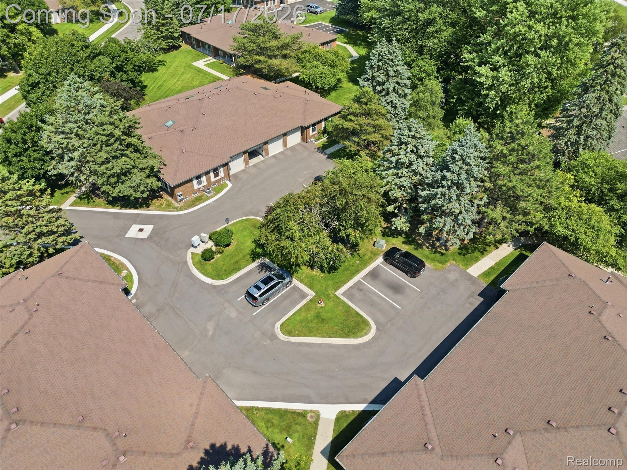 Residential in Shelby Charter Township 5