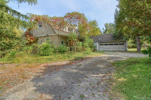 19150 Beck Rd, Northville Township, MI, 48167-1770 | Card Image