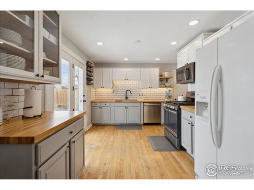 920 W 1st Ave, Broomfield, CO, 80020-2259 | Card Image