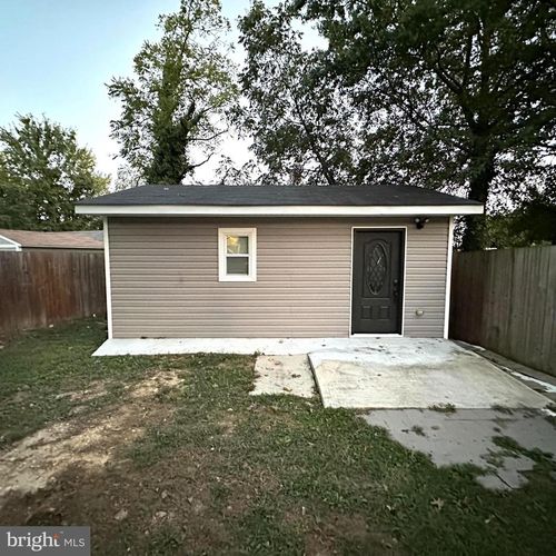 c-2007 Hannon St, HYATTSVILLE, MD, 20783-4935 | Card Image