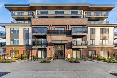 102-45 Haliburton St, Nanaimo, BC, V9R4V6 | Card Image