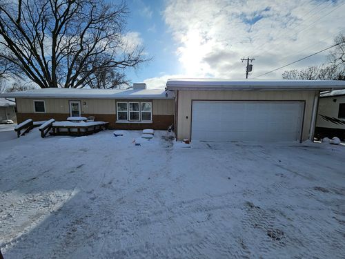 104 Woodland Ave E, Underwood, MN, 56586-7101 | Card Image