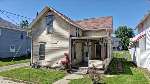 80 Western Ave, Newark, OH, 43055-4131 | Card Image