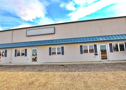 6-20A Sylvaire Close, Sylvan Lake, AB, T4S2J8 | Card Image