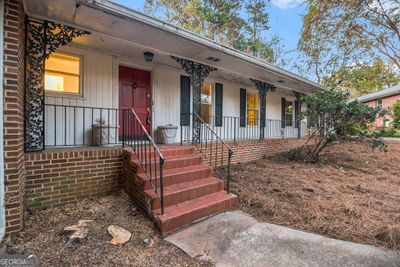 1406 Knollwood Terrace, House other with 3 bedrooms, 2 bathrooms and 2 parking in Decatur GA | Image 2