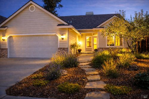 281 Michael Drive, Santa Rosa, CA, 95401 | Card Image