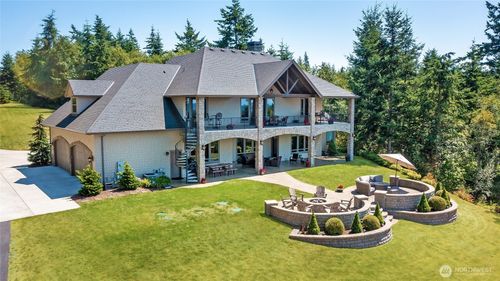 67 Gilbertson Rd, Camano Island, WA, 98282-6668 | Card Image