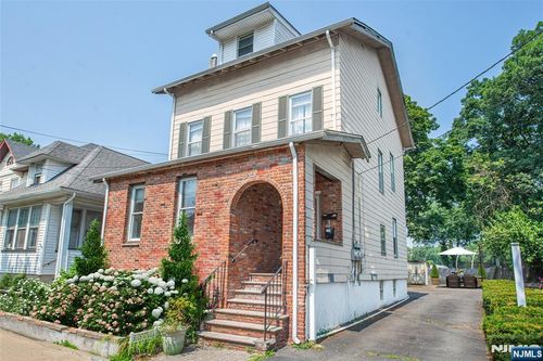 45 Essex Ave, Maplewood, NJ, 07040-1534 | Card Image