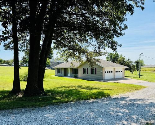 55199 Highway M, New London, MO, 63459-2305 | Card Image