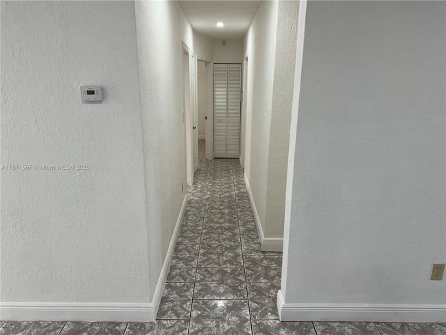 15640 - 15640 Sw 102 Nd Pl, House other with 3 bedrooms, 2 bathrooms and null parking in Miami FL | Image 31