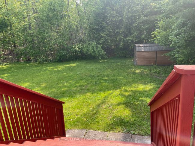 18 E Beehive Dr, House other with 3 bedrooms, 2 bathrooms and 10 parking in Bobcaygeon ON | Image 46