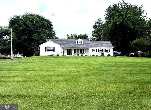 251 W Locust St, OXFORD, PA, 19363-1392 | Card Image