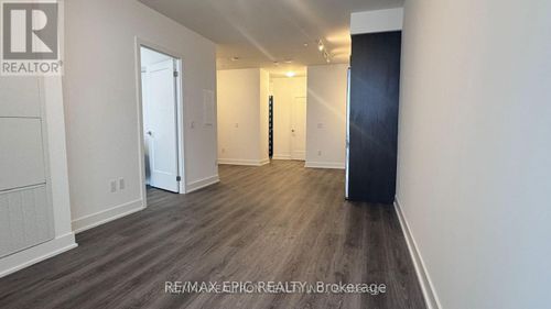 913-2545 Simcoe St N, Oshawa, ON, L1L0W3 | Card Image