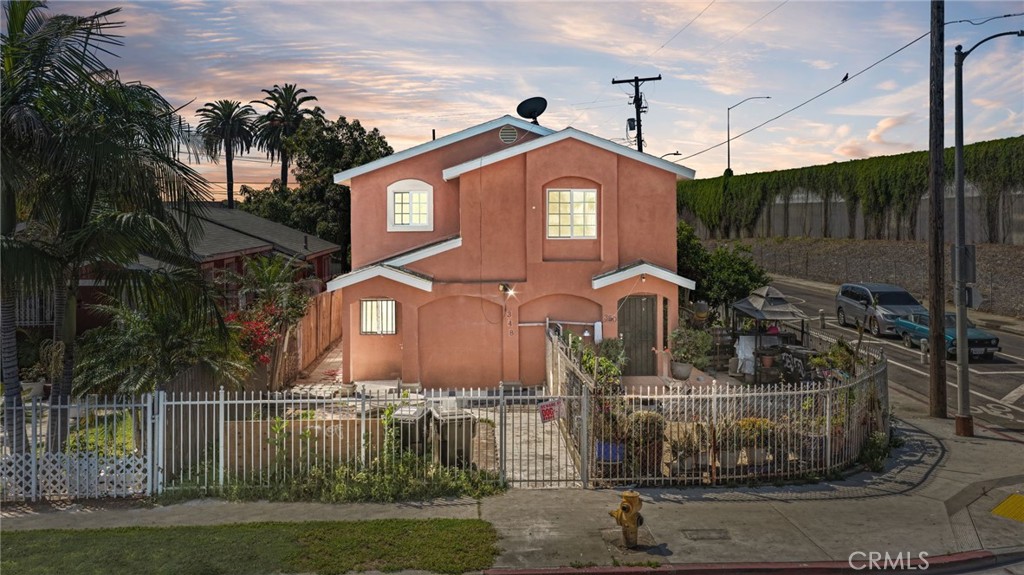 Residential Lease in Los Angeles