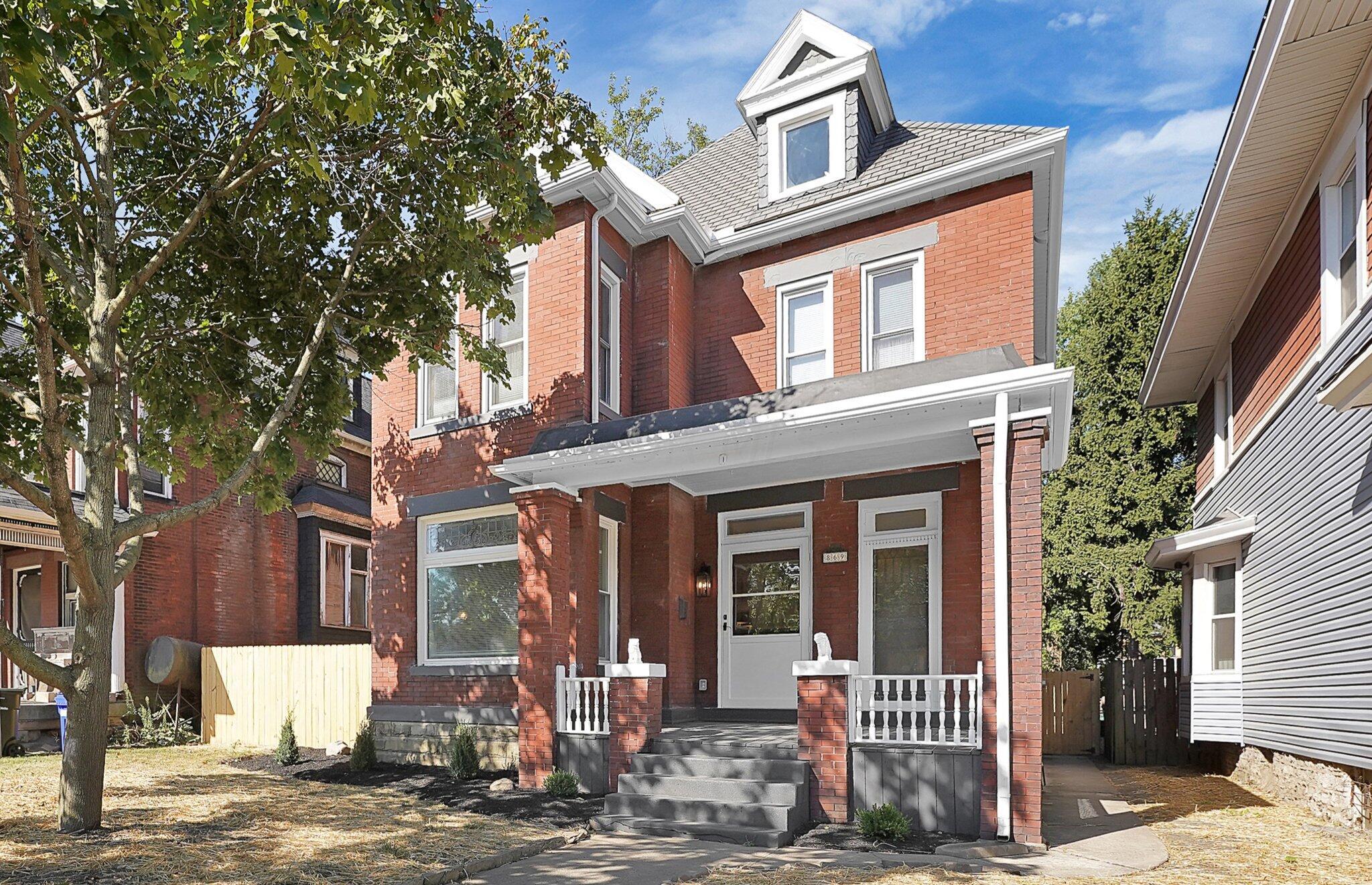 Champion Ave, Columbus, OH 43206