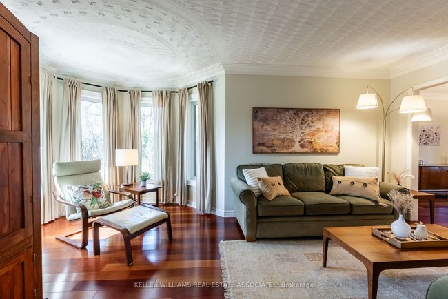 23 Meander Close, House other with 5 bedrooms, 3 bathrooms and 6 parking in Carlisle ON | Image 8
