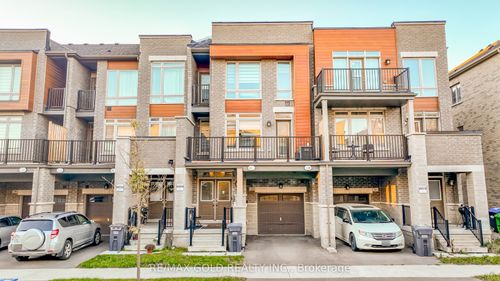 26 Arrowview Dr, Brampton, ON, L7A5H7 | Card Image