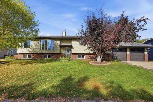 12 Dickens Lane, Lacombe, AB, T4L1S3 | Card Image