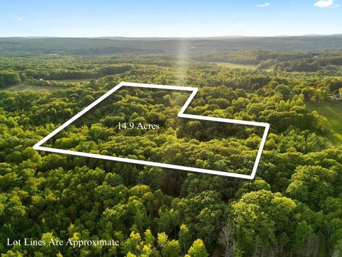 14 Webb Road, Pittston, ME, 04345 | Card Image