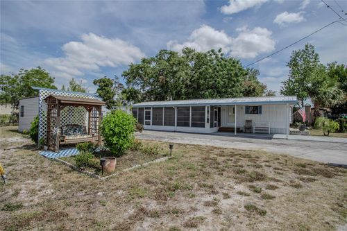 1306 Westland Dr, Tavares, FL, 32778-4229 | Card Image