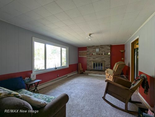 7110 Townline Rd, Birch Run, MI, 48415-9059 | Card Image