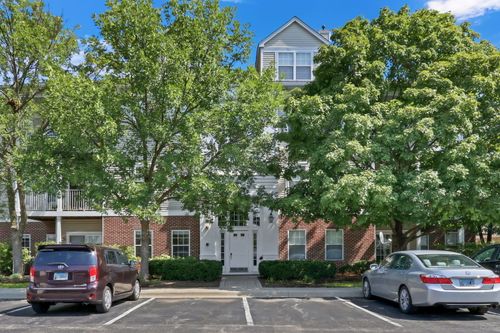 unit-1a-3275 Stratford Ct, Lake Bluff, IL, 60044-2920 | Card Image