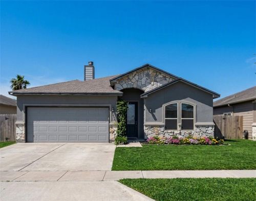 7650 Sable Creek Dr, Corpus Christi, TX, 78414-2185 | Card Image