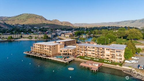 721-322 W Woodin Ave, Chelan, WA, 98816-9152 | Card Image
