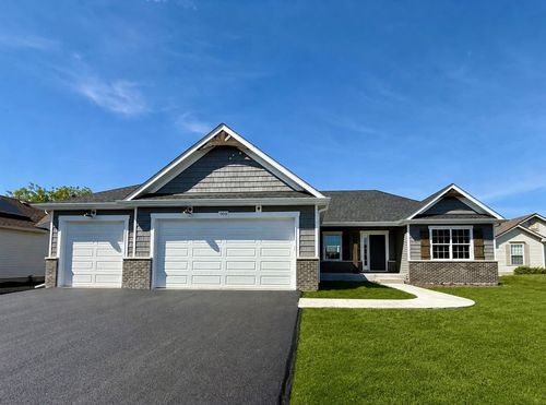 909 Bainbridge Ct, Sandwich, IL, 60548-3437 | Card Image
