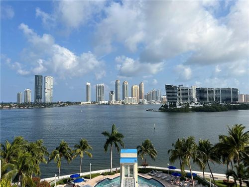 apt-808-3370 Ne 190th St, Aventura, FL, 33180-2407 | Card Image