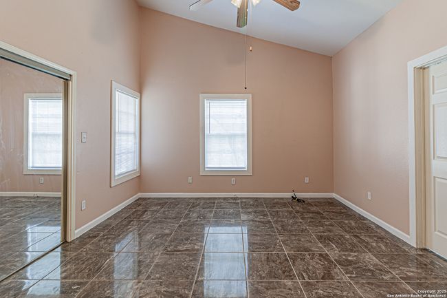 180 Brandon Way, House other with 3 bedrooms, 2 bathrooms and null parking in Poteet TX | Image 36