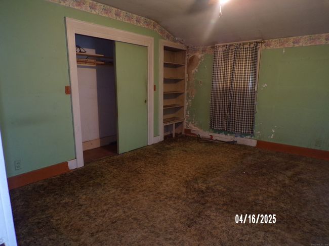 17 Gardners Ln, House other with 3 bedrooms, 2 bathrooms and 4 parking in Ansonia CT | Image 10
