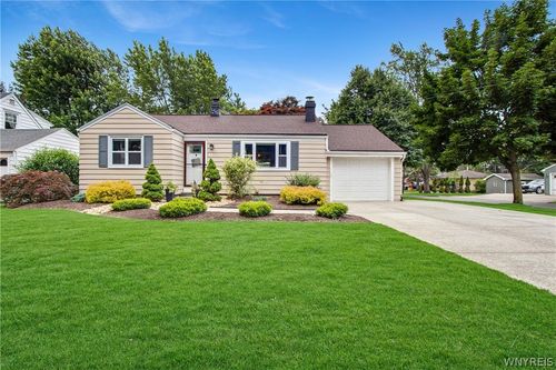 41 Grant St, Lancaster, NY, 14086-2436 | Card Image