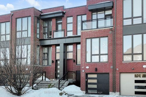 22 Crestridge Dr, Thornhill, ON, L4J0K1 | Card Image