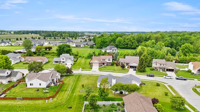12123 Carroll Creek Run, House other with 4 bedrooms, 3 bathrooms and null parking in Fort Wayne IN | Image 4