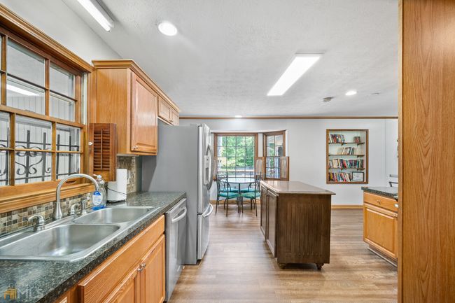 478 Crumbley Rd, House other with 3 bedrooms, 2 bathrooms and 3 parking in MCDONOUGH GA | Image 13