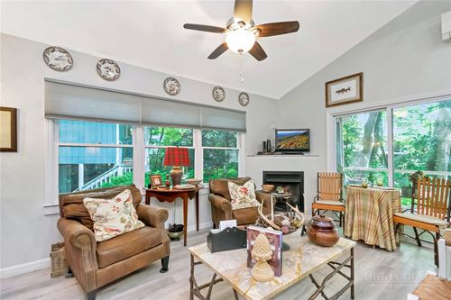 41 Valley Ln, Newland, NC, 28657-8129 | Card Image