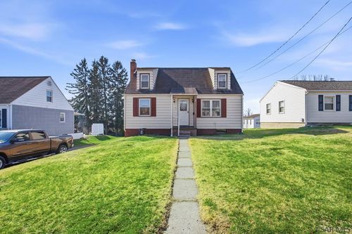 835 Freedom Ave, Johnstown, PA, 15904-2107 | Card Image