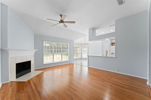 6903 Hawaii Ln, Arlington, TX, 76016-5407 | Card Image