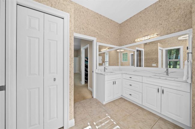 1989 Nw 111 Th Loop, House other with 3 bedrooms, 2 bathrooms and null parking in OCALA FL | Image 46