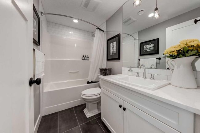 79 Marquis Cove Se, Home with 4 bedrooms, 3 bathrooms and 4 parking in Calgary AB | Image 37
