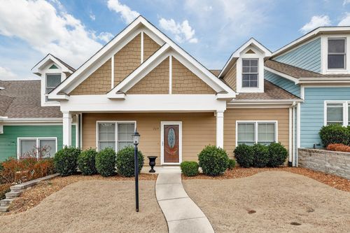 220 James Longstreet Blvd, Fayetteville, TN, 37334-2448 | Card Image