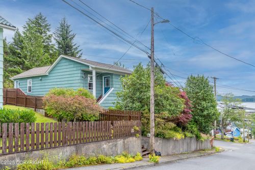 310 Austin St, Ketchikan, AK, 99901-5922 | Card Image
