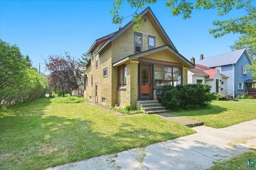 1114 N 18th St, Superior, WI, 54880-2835 | Card Image