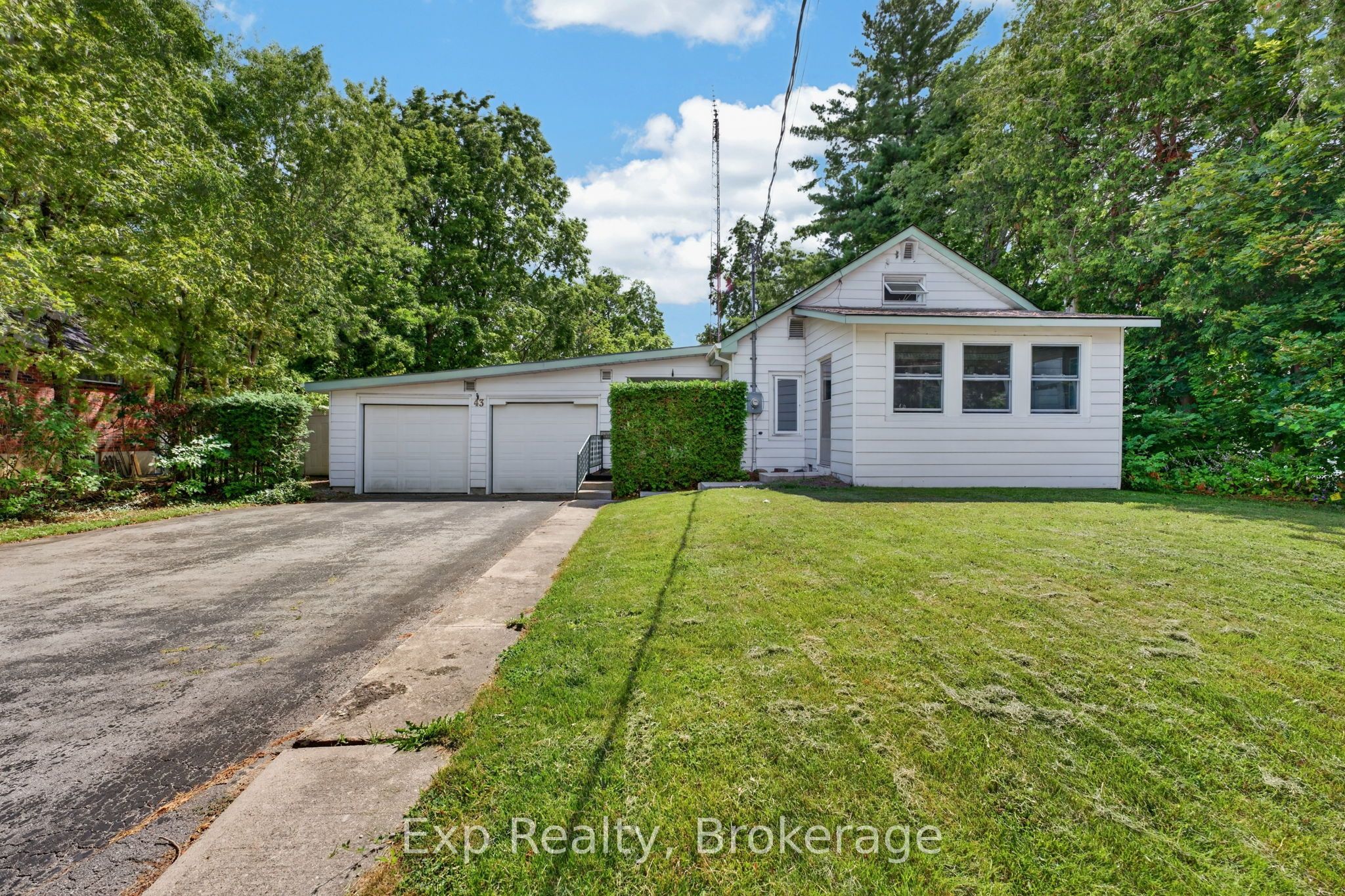 Residential in Prince Edward County 2